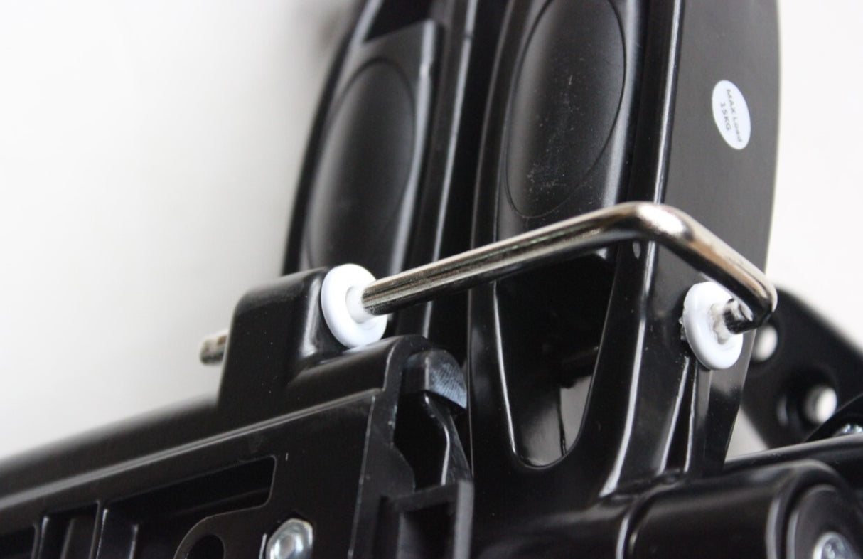 Dual arm LCD TV bracket with 2 mounting brackets