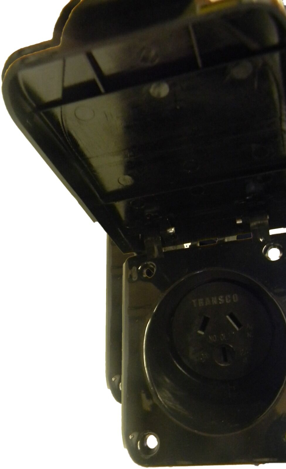 AUSTRALIAN RV 10AMP POWER OUTLET BLACK