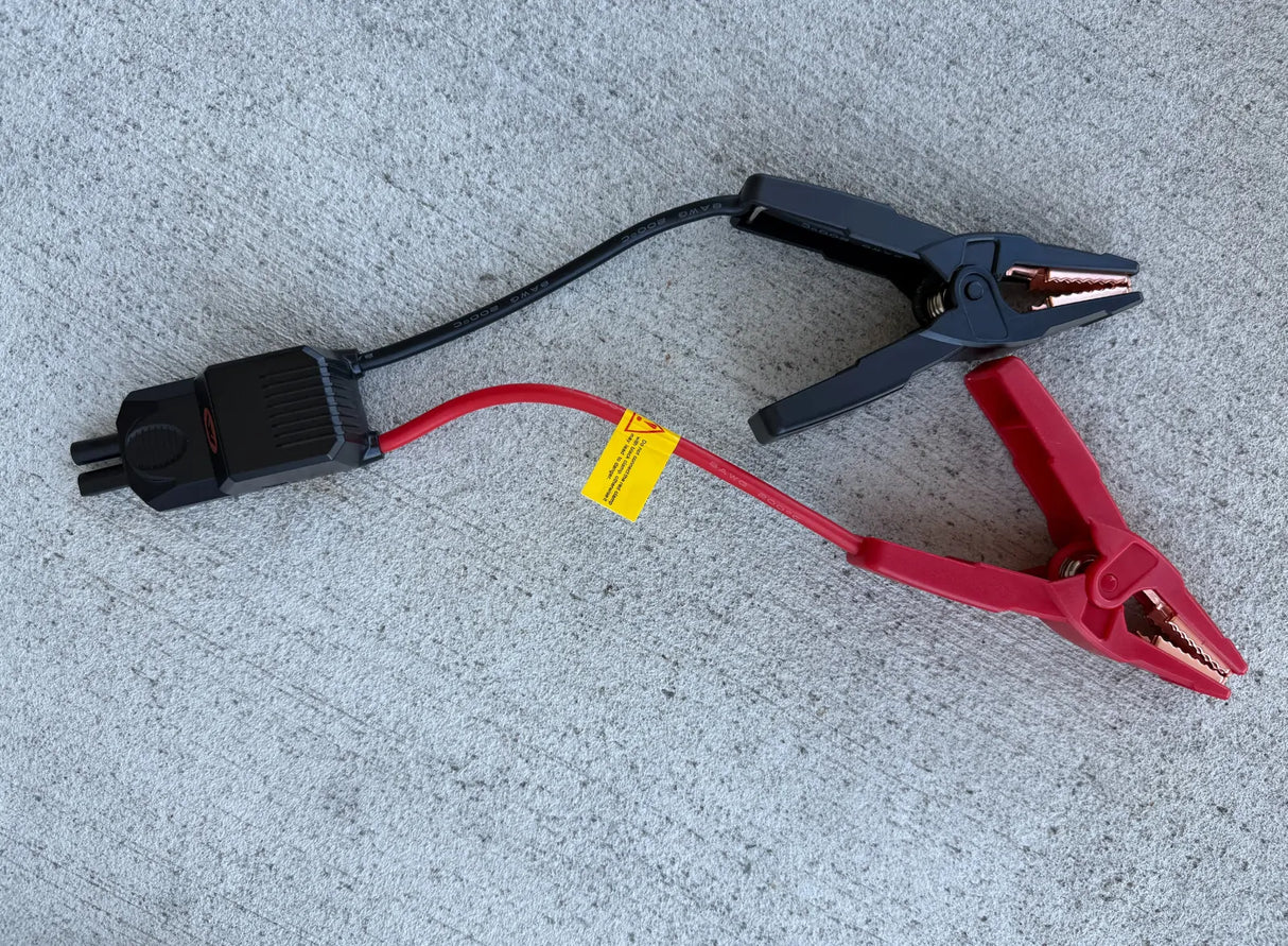 Wildtrak™ Heavy-Duty 2000A 16KMAH HP Lithium Jump Starter