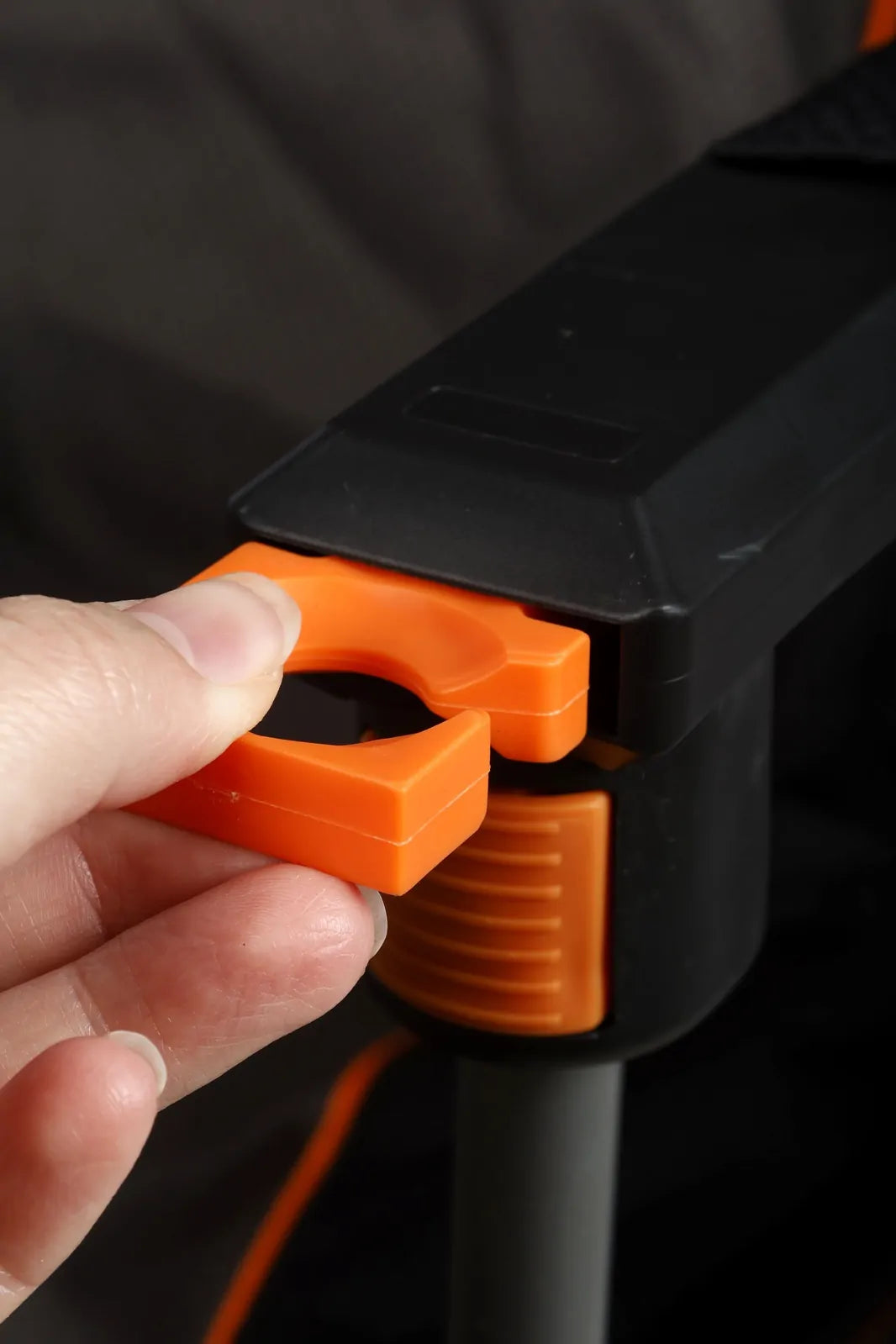 WILDTRAK™ XL Cheynes Deluxe Solid Arm Chair with High Back