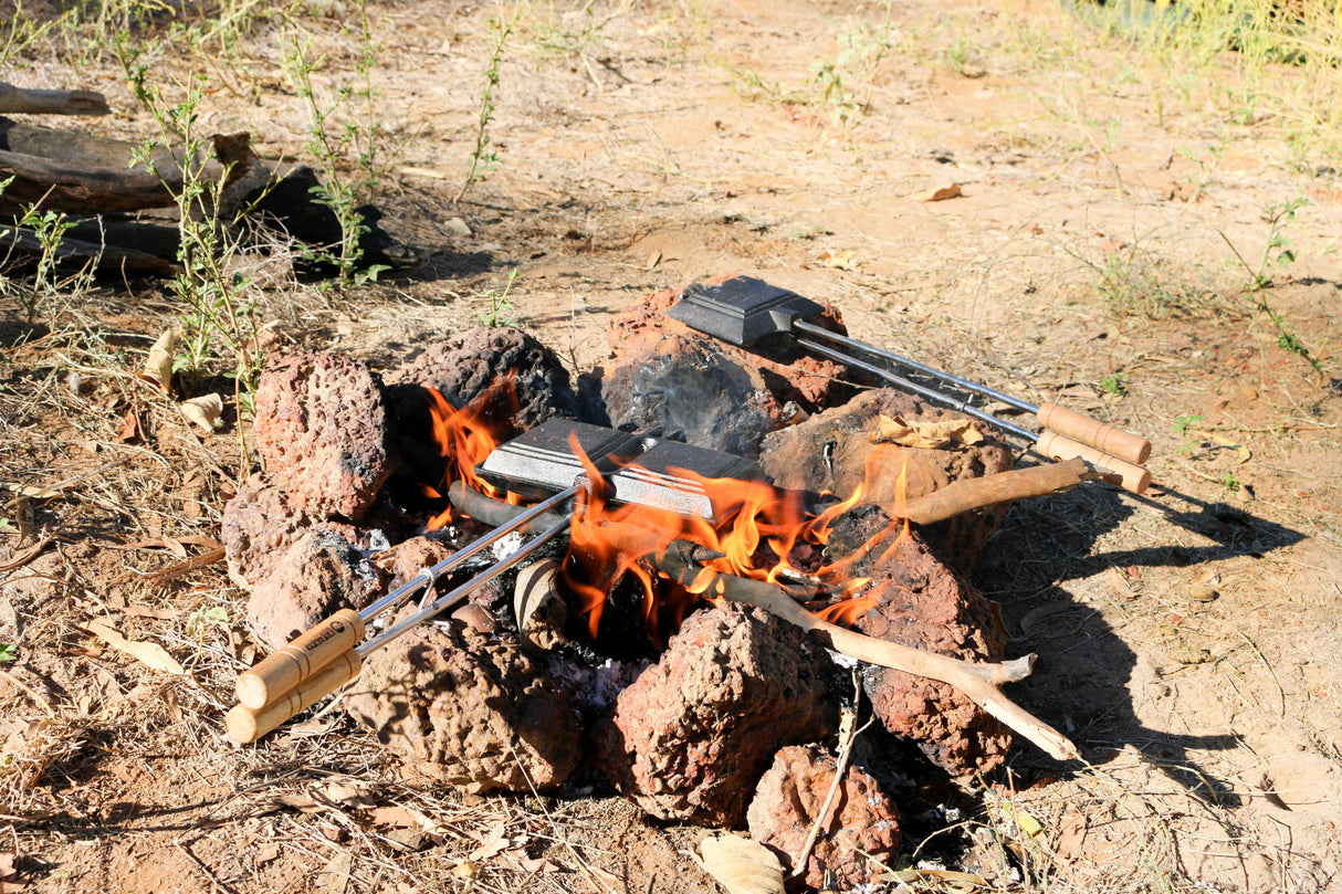 WILDTRAK DOUBLE JAFFLE IRON