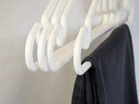 Stay-Put Hanger Set of 6